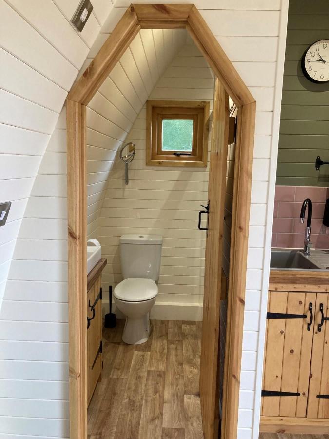 Отель Delor - Bryntalch Glamping Pods Монтгомери Экстерьер фото